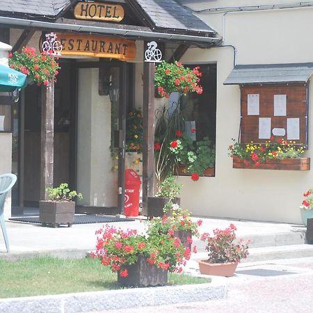 Saint-Colomban-des-Villards Hotel Restaurant De La Poste מראה חיצוני תמונה