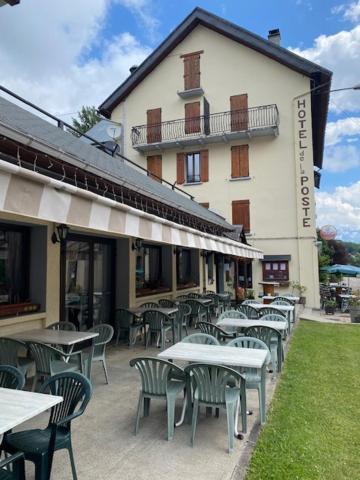 Saint-Colomban-des-Villards Hotel Restaurant De La Poste מראה חיצוני תמונה